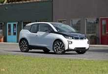 BMW i3 Test Aracı, Abartılı Bir Tasarımla Görüntülendi