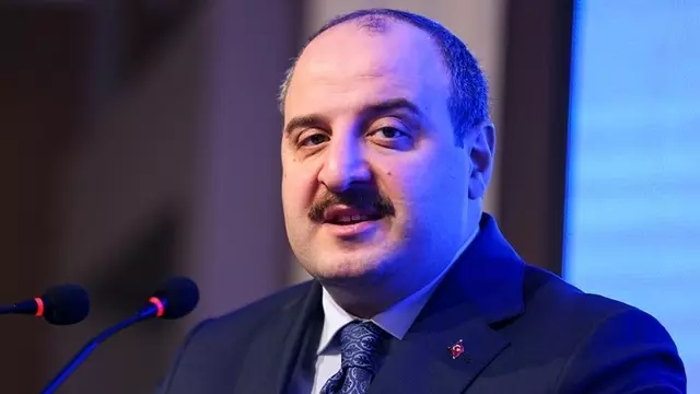 Bakan Varank'tan Yerli Otomobilin Fiyatı Hakkında Açıklama