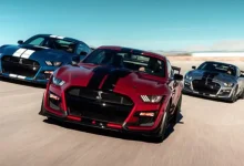 Ford Mustang Shelby GT500 ve Ford GT, Drag Yarışına Tutuştu