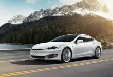 Tesla Model S, Son 10 Yılın En İyi Aracı Seçildi