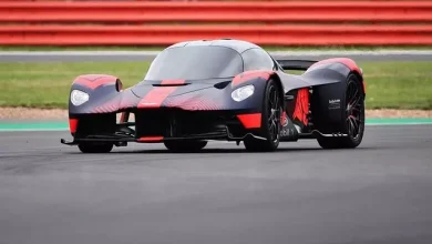 Aston Martin Valkyrie İlk Kez Yakından Görüntülendi (Video)