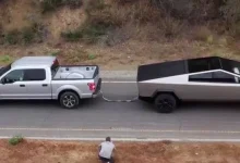 Ünlü Fizikçi: Tesla, Cybertruck Videosunda 'Hile' Yaptı