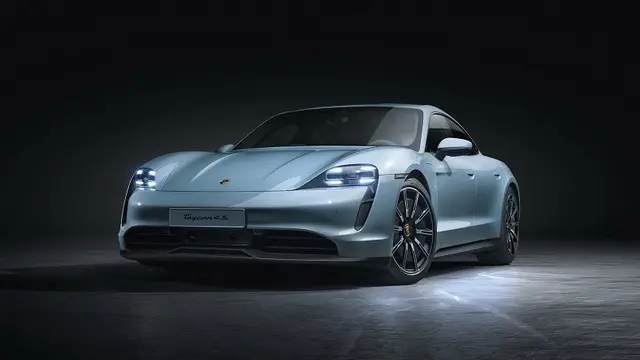 Porsche, Taycan'ın 'Ucuz' Versiyonu Olan Taycan 4S'i Tanıttı