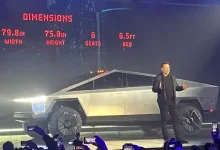 Tesla, Yeni Kamyoneti 'Cybertruck'ı Duyurdu