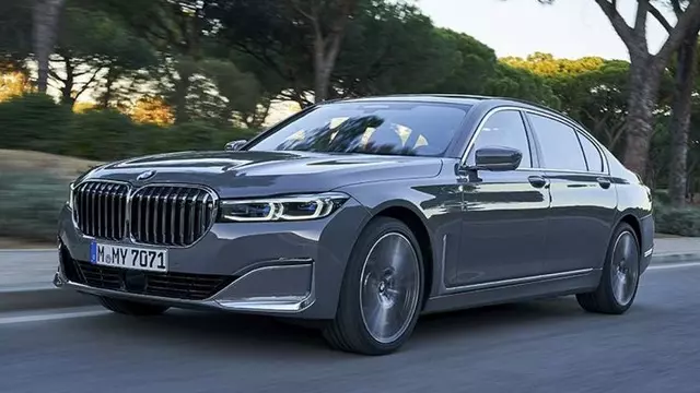BMW'nin 7 Serisi Elektrikli Otomobili i7 İlk Kez Göründü