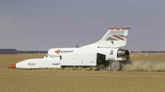 Bloodhound LSR, 1010 km/s Hıza Ulaştı (Video)