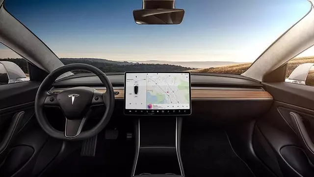 Tesla: Otopilot, Sürücülerden Dokuz Kat Daha Güvenli