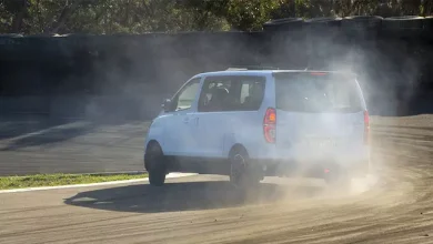 Hyundai, 8 Kişilik Minibüsü iMax’i Drift Aracına Çevirdi