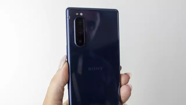 Sony Xperia 5 II Sony'nin İlk 120 Hz Ekranlı Telefonu Olacak