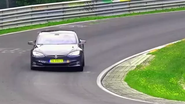 Tesla Nürburgring’de Elektrikli Araba Rekorunu Kırdı İddiası