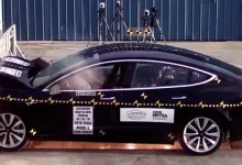 Tesla 'En Güvenli Arabalar' Listesinde Neden Yer Alamıyor?