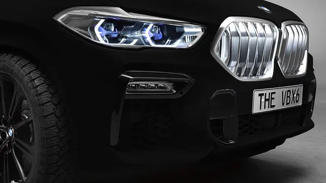 BMW, ‘Vantablack’ ile Kaplanmış Arabasını Gösterdi