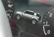 Land Rover Defender, Bond Filminin Setinde Görüntülendi