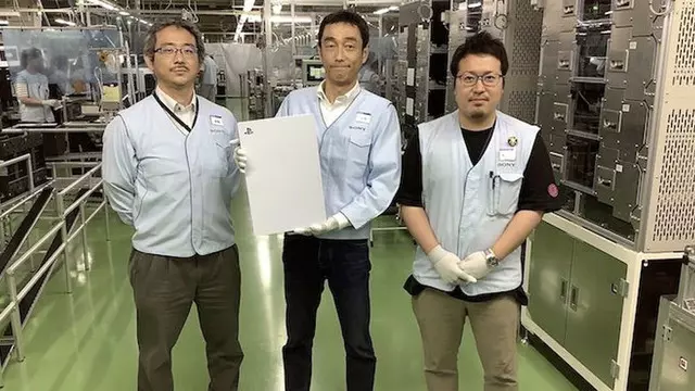 PlayStation 5, İlk Kez Kanlı Canlı Görüntülendi 1 PlayStation 5, İlk Kez Kanlı Canlı Görüntülendi