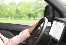 Sony, Android Auto ve Apple CarPlay İçin Bir Alıcı Tanıttı