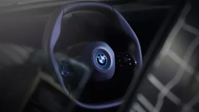 BMW'nin Yeni Altıgen Biçimindeki Direksiyonu