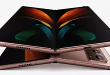 Galaxy Z Fold 2'nin Duvar Kağıtları Gün Yüzüne Çıktı