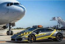 Bologna'da Uçaklar Lamborghini Huracán’ı Takip Ediyor