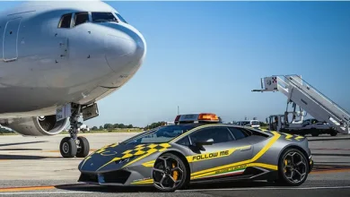 Bologna'da Uçaklar Lamborghini Huracán’ı Takip Ediyor