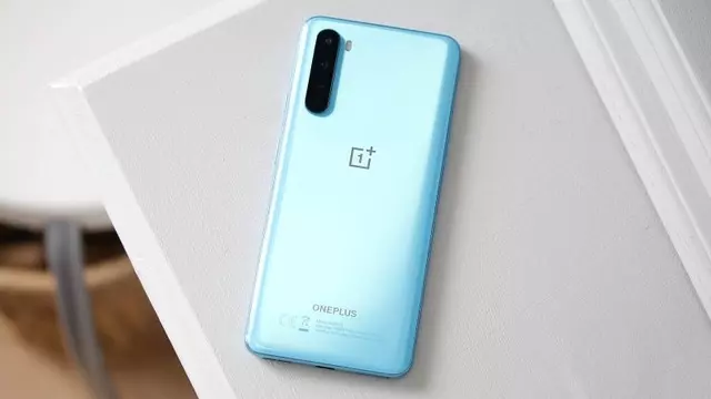 OnePlus, Uygun Fiyatlı Bir Telefon Üzerinde Çalışıyor