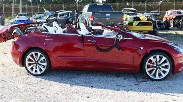 Tesla'nın Otopilotu, Yine Ölümlü Bir Kazadan Sorumlu Oldu