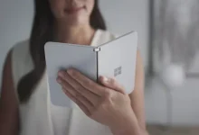 Microsoft Surface Duo'da Ön Kameraya Flaş Eşlik Edecek