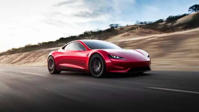 'Açmak İçin Kaydırın' Özelliği Tesla Roadster'a Geldi