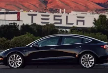 Tesla, Tam Otomatik Sürücü Özelliğinin Fiyatını Arttırıyor