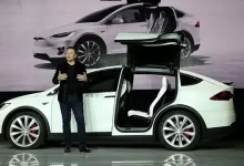 Tesla, Otomobili Ayağınıza Getiren Yeni Özelliği Yayınladı