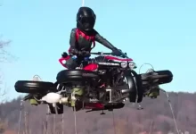 Hem Havada Hem Karada Gidebilen Motosiklet (Video)