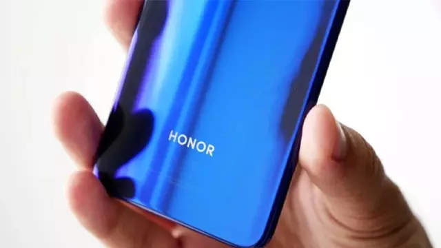 HONOR 30 Lite'ın Renk Seçenekleri Ortaya Çıktı