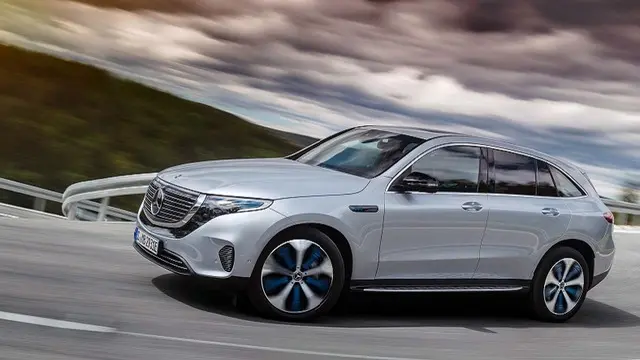 Mercedes-Benz, EQC Modelinin Teslimatını Erteledi