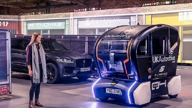 Jaguar, Yayalara Güven Veren Sürücüsüz Araç Geliştirdi