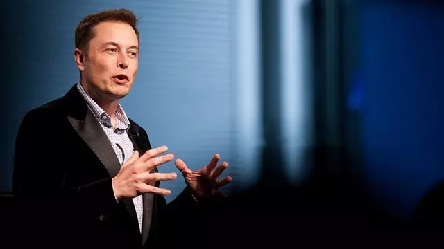 Tesla Araçlar Park Halindeyken Kameraları Kayıtta Olacak