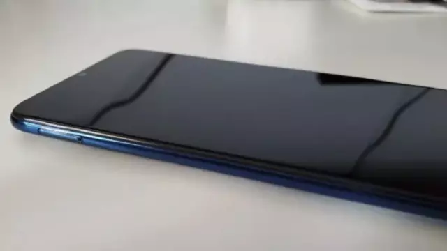 Honor X10 Max'in Tasarımını Gösteren Bir Fotoğraf Ortaya Çık