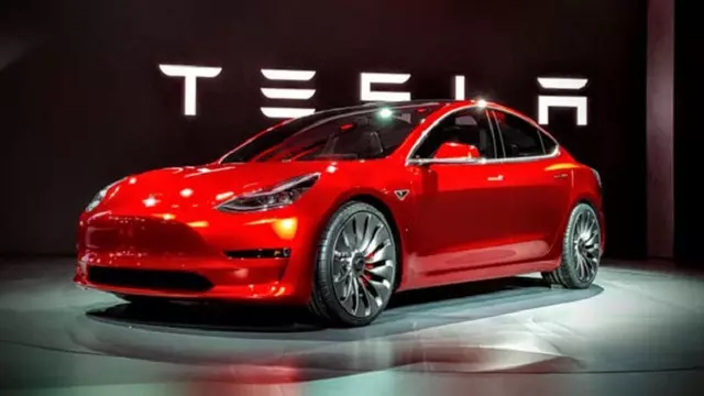 Tesla Model 3, Sonunda Avrupa Yollarına Çıkacak