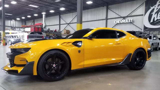 4 Adet Bumblebee Camaro, Açık Arttırmayla Satışa Çıkarıldı