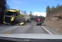 Volvo'nun Sağlam Arabalar Ürettiğini Kanıtlayan Ölümcül Kaza