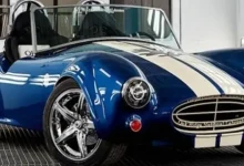 Karbon Fiber ve Plastik ile Üretilen Araba: Shelby Cobra