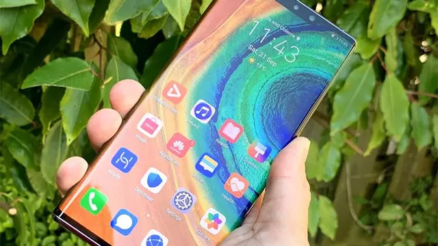 Huawei Mate 40, Ekran Altı Kameralı İlk Telefon Olabilir
