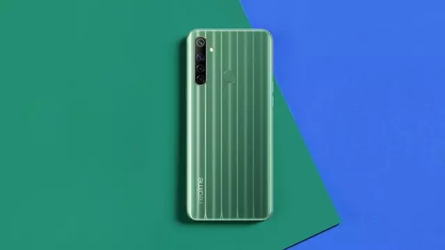 Realme Narzo 10, Satışa Çıktıktan Sonra 3 Dakikada Tükendi