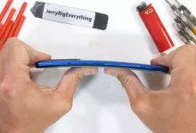 Bir YouTuber, OnePlus 8 Pro'yu Parçalarına Ayırdı (Video)