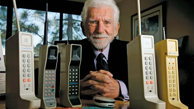 Dünyanın İlk Cep Telefonu: Motorola DynaTAC