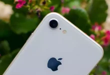 iPhone 9'u Kanlı Canlı Gösterdiği İddia Edilen Fotoğraf