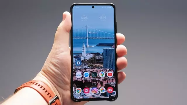 Samsung'dan 5G'li Akıllı Telefonlar İçin Özel OLED Ekran