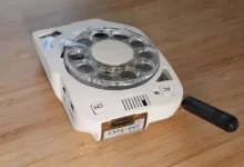 Çevirmeli Kadranı Olan Cep Telefonu Geliştirildi