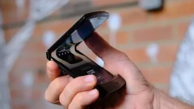 Motorola Razr'ın Menteşesi, 27 Bin Katlamada Bozuldu