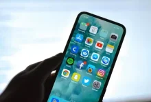 Apple, Çentiksiz Bir iPhone SE 2 Plus Tanıtacak