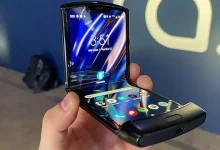 Motorola'nın Katlanabilir Telefonu Razr Ön Siparişe Açıldı