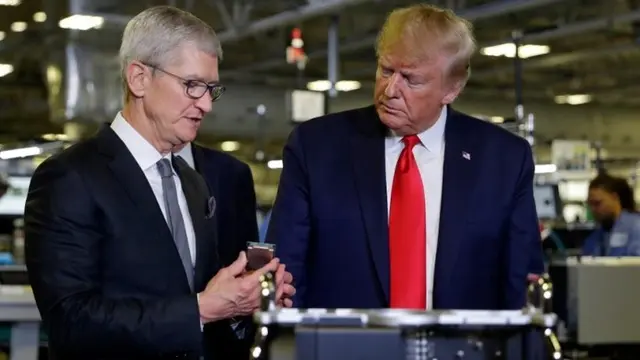 Donald Trump, Hedef Tahtasına Bu Kez Apple'ı Oturttu